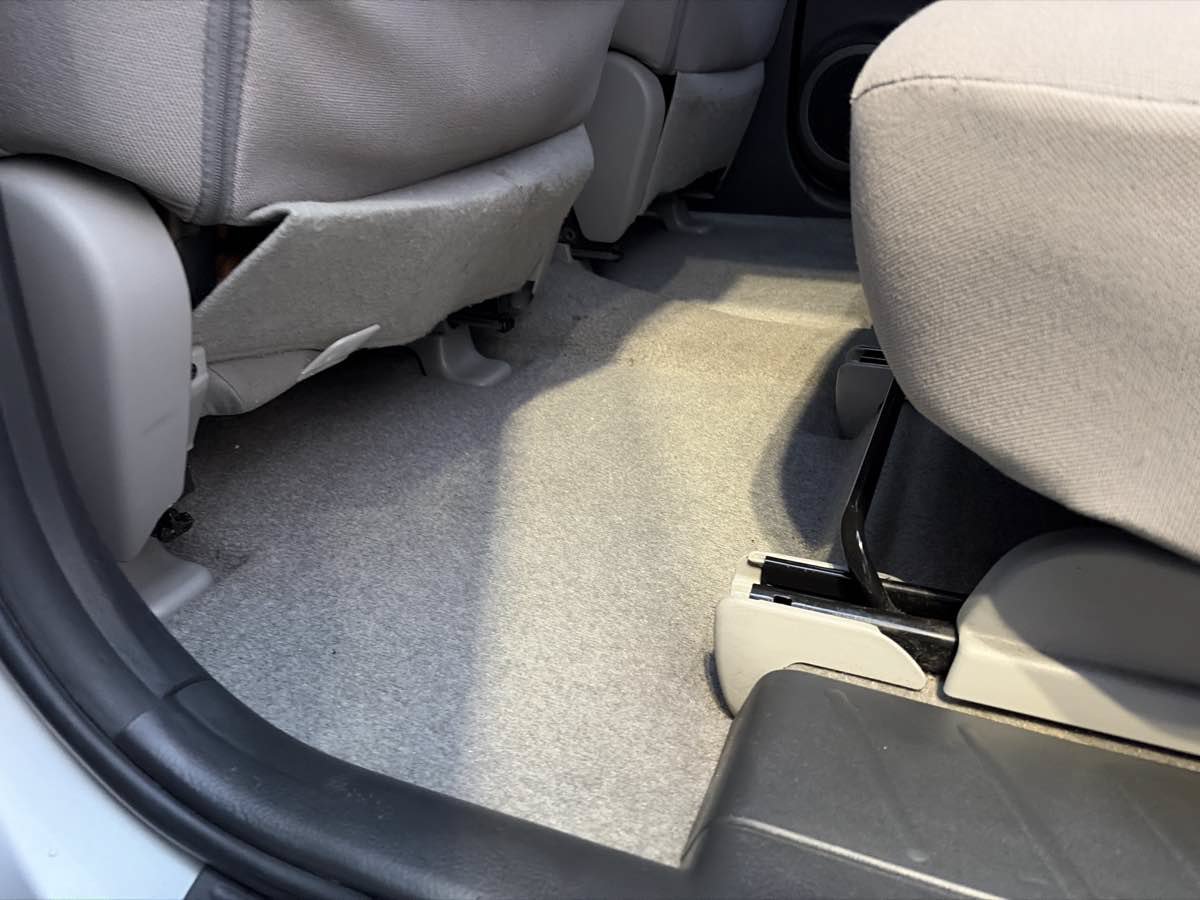 Used 2007 Toyota RAV4 2WD image 18