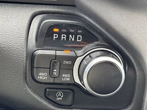 Used 2023 RAM 1500 Big Horn AWD/4WD image 28
