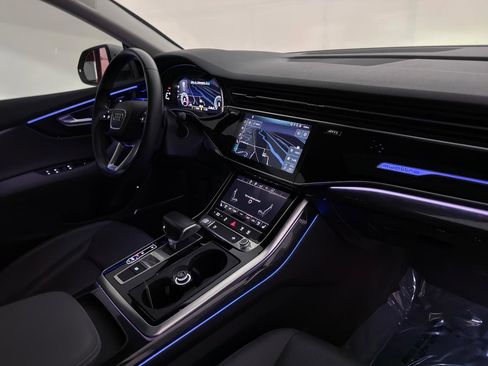 Used 2019 Audi Q8 Premium Plus image 26