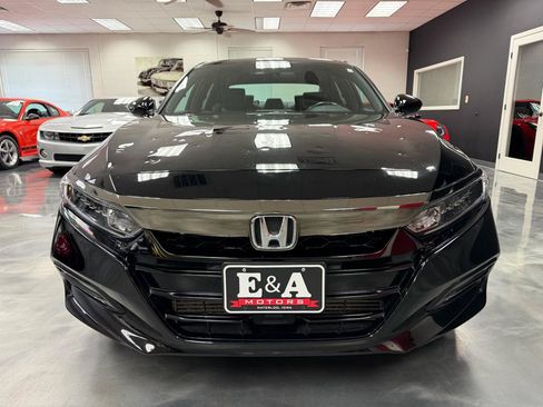 Used 2018 Honda Accord Sport image 16