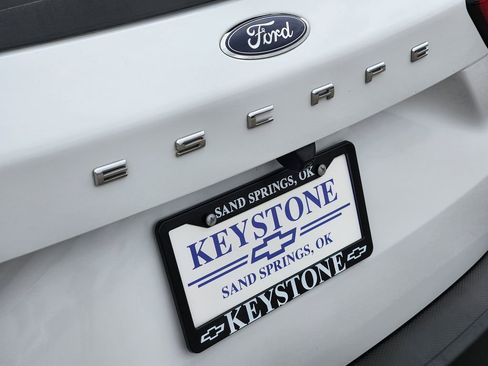 Used 2024 Ford Escape Active w/ Cold Weather Package image 11