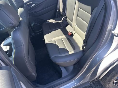 Used 2024 Chevrolet TrailBlazer ACTIV w/ Convenience Package AWD/4WD image 26
