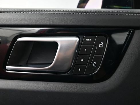 Used 2023 Porsche Cayenne GTS w/ Premium Package Plus image 18