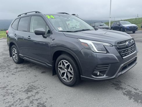 Certified 2024 Subaru Forester Premium AWD/4WD image 1