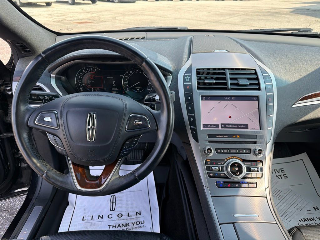 Used 2020 Lincoln MKZ Reserve w/ Luxury Package FWD image 23