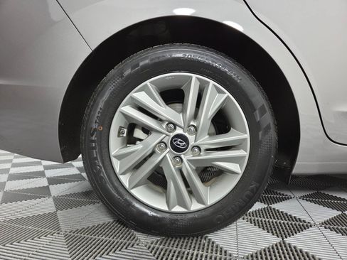 Used 2020 Hyundai Elantra SEL w/ Cargo Package (C1) FWD image 10