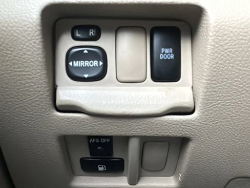 Used 2006 Lexus RX 400h AWD image 29