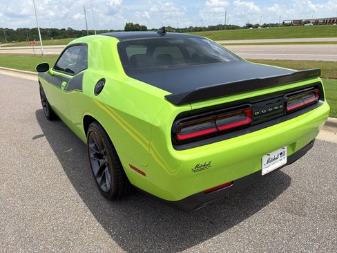 Used 2023 Dodge Challenger R/T w/ T/A Package RWD image 10