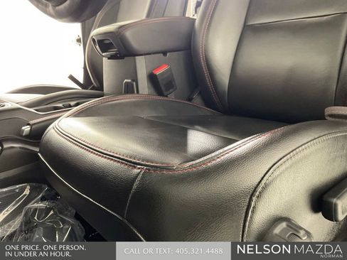 Used 2021 Jeep Gladiator Rubicon AWD/4WD image 23