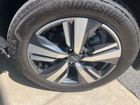 Used 2023 Nissan Rogue SL w/ SL Premium Package FWD image 33
