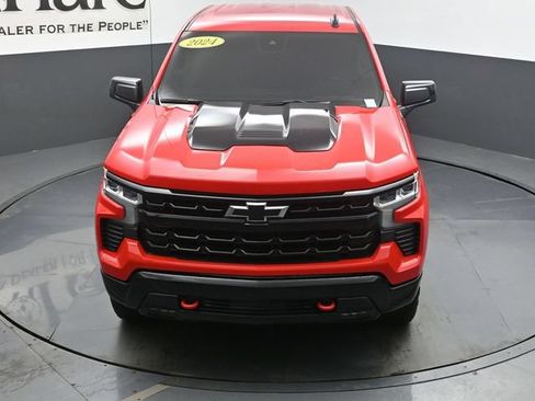 Used 2024 Chevrolet Silverado 1500 LT Trail Boss w/ Convenience Package II AWD/4WD image 58