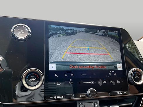 Used 2024 Lexus NX 250 FWD image 25