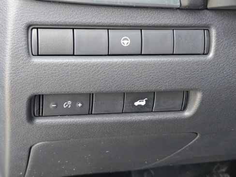 Used 2021 Nissan Rogue SV w/ Premium Package AWD/4WD image 25