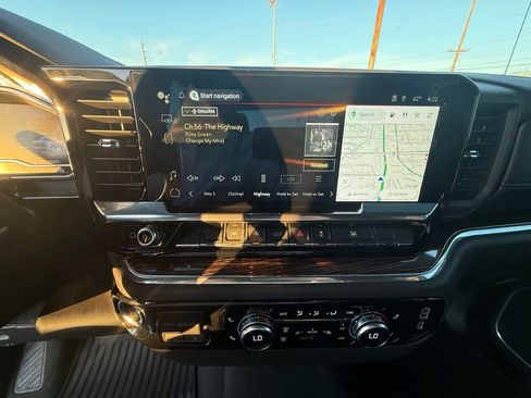 Used 2025 GMC Sierra 1500 Elevation image 18