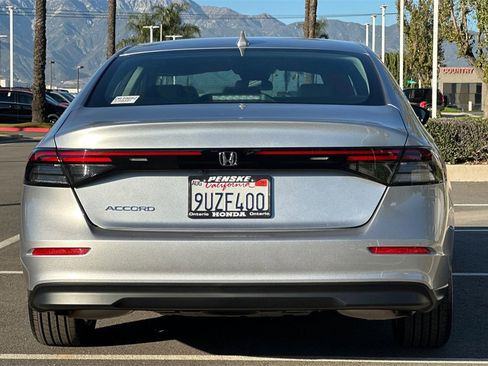 Certified 2025 Honda Accord LX image 5