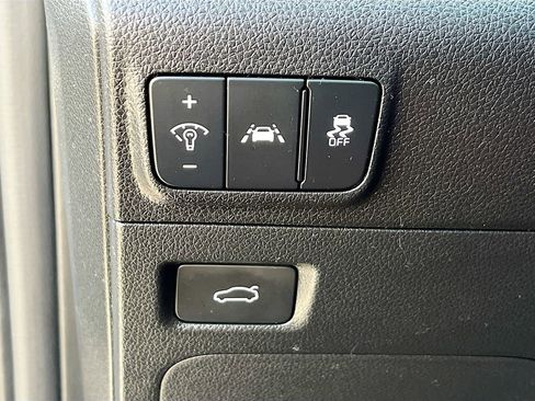 Used 2024 Kia K5 GT-Line w/ GT-Line Premium Package image 9