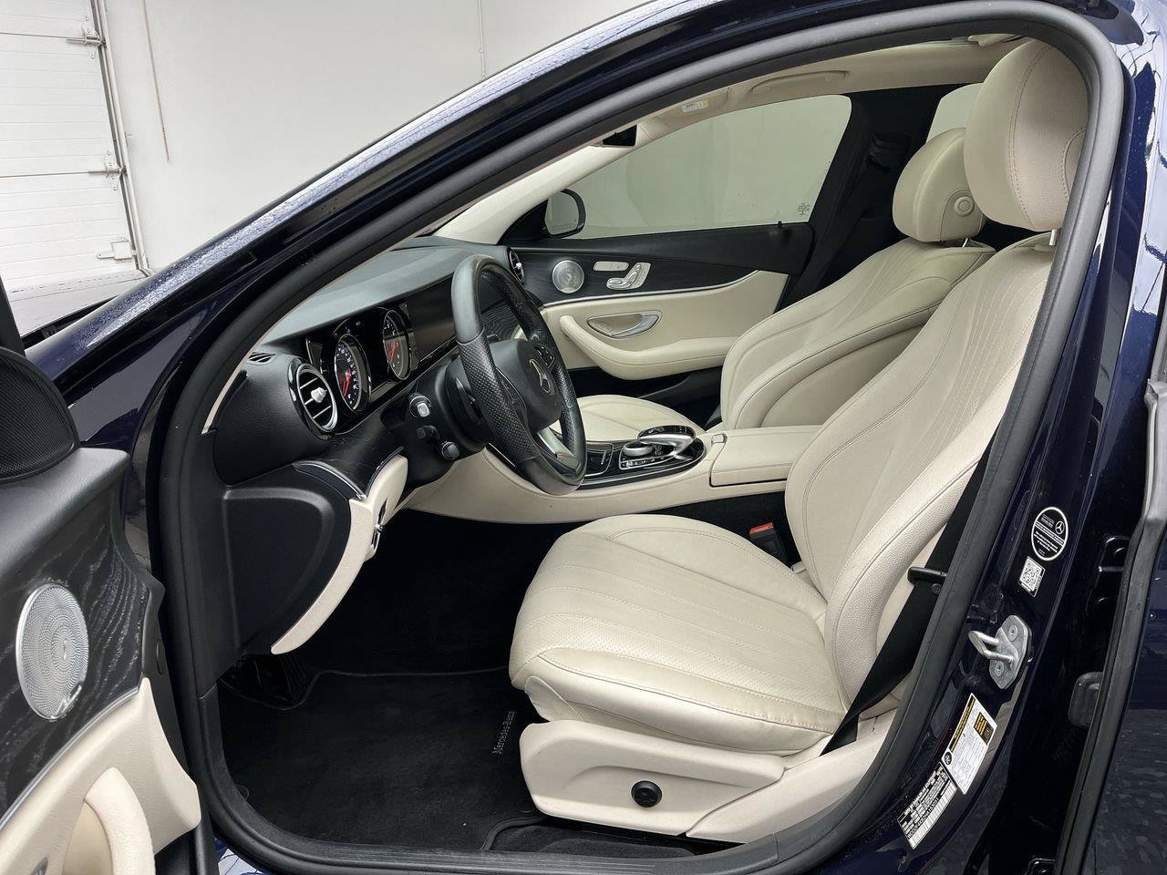 Used 2017 Mercedes-Benz E 300 4MATIC image 3