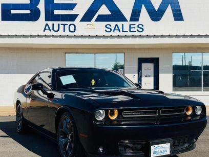 Used 2016 Dodge Challenger SXT Plus