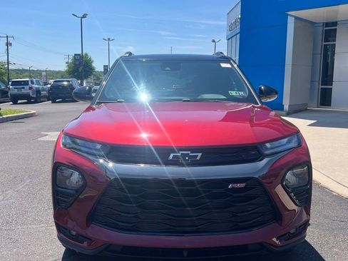 Certified 2022 Chevrolet TrailBlazer RS AWD/4WD image 2