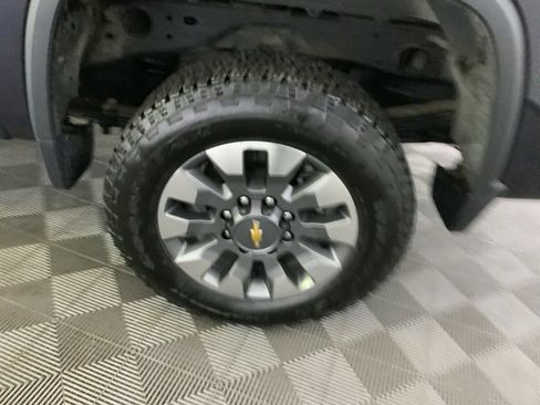 Used 2024 Chevrolet Silverado 2500 Custom w/ Custom Value Package image 41