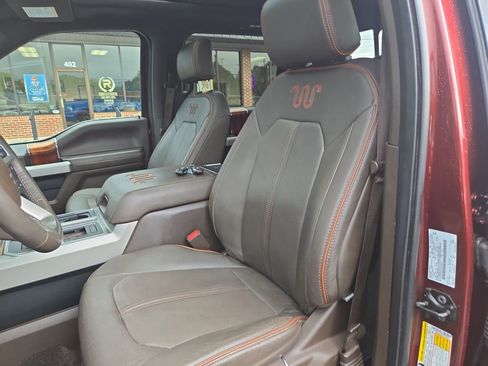 Used 2015 Ford F150 King Ranch w/ Equipment Group 601A Luxury AWD/4WD image 26