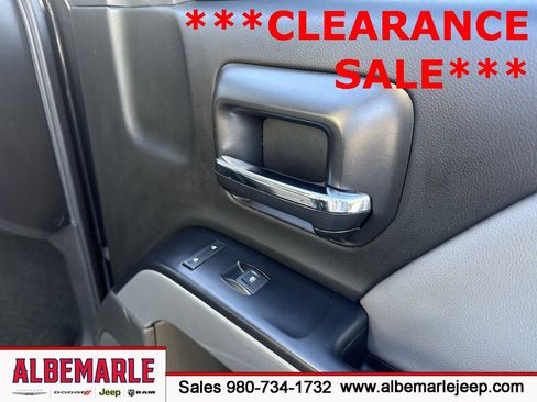 Used 2018 Chevrolet Silverado 1500 LT w/ All Star Edition image 27
