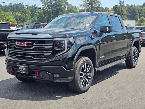 Used 2024 GMC Sierra 1500 AT4 w/ Technology Package AWD/4WD image 7