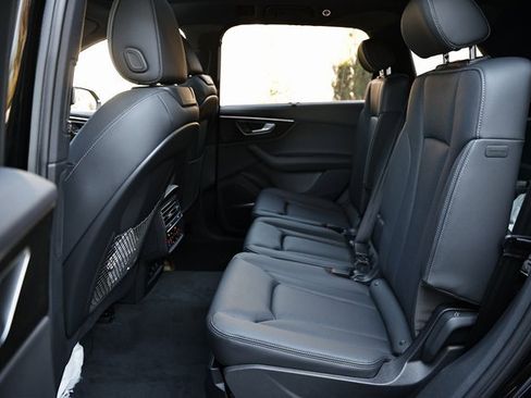 New 2026 Audi Q7 3.0T Premium Plus image 24