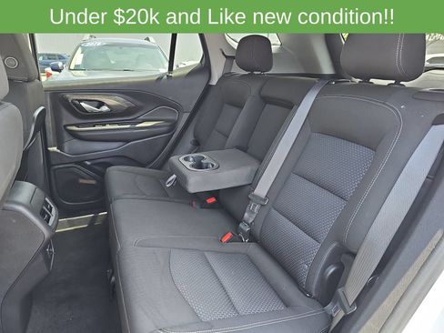 Used 2024 GMC Terrain SLE AWD/4WD image 13