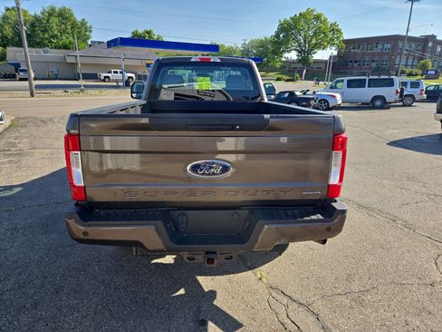 Used 2017 Ford F250 XL w/ Snow Plow Prep Package image 7