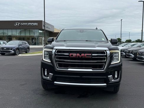 Used 2021 GMC Yukon SLT AWD/4WD image 2