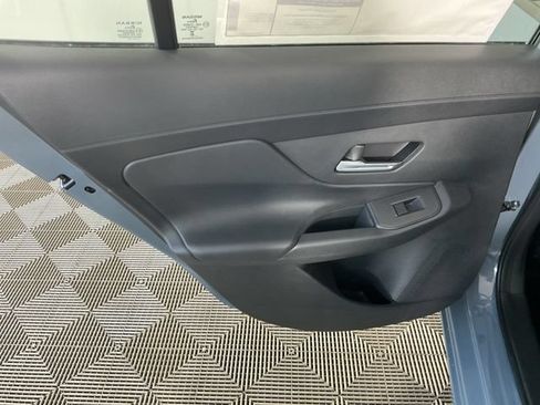 New 2026 Nissan Sentra SV w/ SV Convenience Package FWD image 18