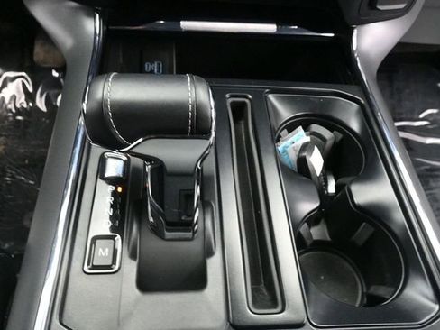 Used 2023 Ford F150 Lariat image 25