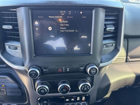 Used 2023 RAM 2500 Big Horn w/ Level 1 Equipment Group image 18