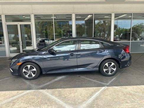 Used 2019 Honda Civic LX image 6