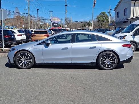 Used 2023 Mercedes-Benz EQS 580 4MATIC Sedan image 5