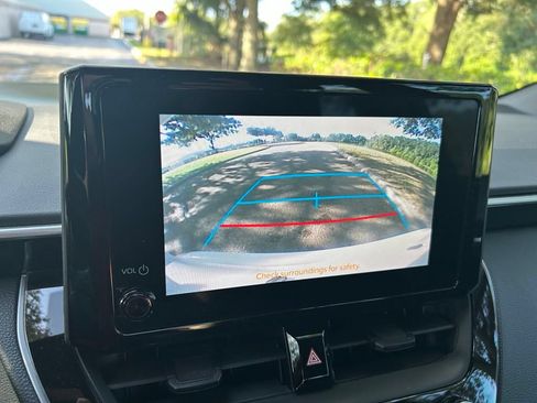 Used 2023 Toyota Corolla SE FWD image 25