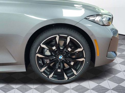 New 2026 BMW 330i xDrive Sedan w/ M Sport Package image 11