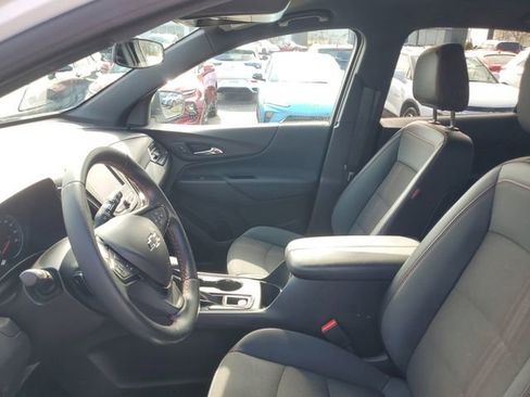 Certified 2024 Chevrolet Equinox RS w/ LPO, Floor Liner Package image 18