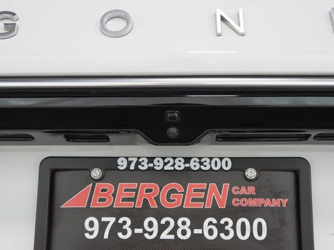 Used 2025 Jeep Wagoneer Series II RWD image 12