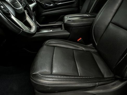 Used 2021 GMC Yukon Denali image 12