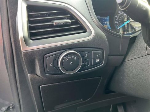 Certified 2022 Ford Edge SEL w/ Convenience Package image 14