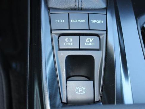 Certified 2025 Toyota Camry LE image 23