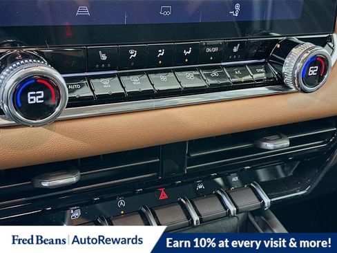 New 2025 GMC Canyon AT4 image 12