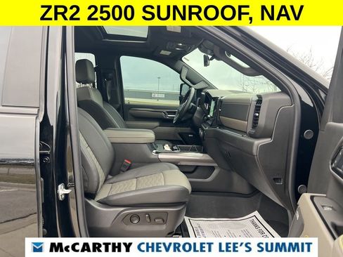 Certified 2025 Chevrolet Silverado 2500 ZR2 w/ Technology Package image 35