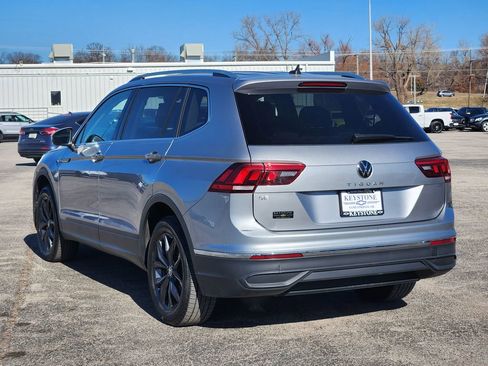Used 2024 Volkswagen Tiguan SE image 7