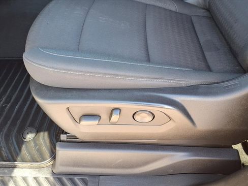 Used 2022 Chevrolet Silverado 1500 Custom w/ LPO, Dark Essentials Package image 23