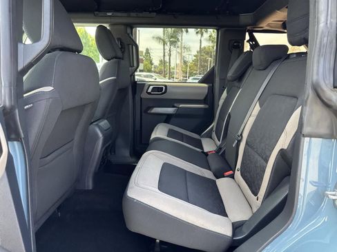 Used 2022 Ford Bronco Wildtrak image 26