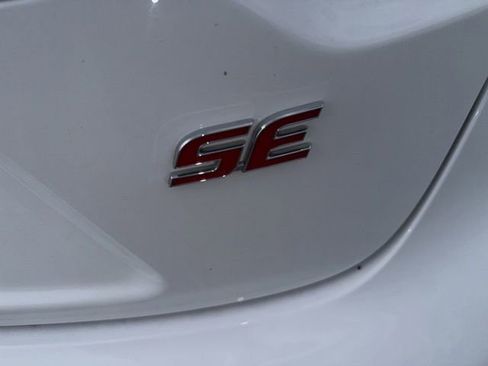 Used 2023 Toyota Corolla SE FWD image 22