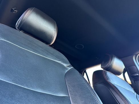 Used 2017 Ford Explorer Sport image 17